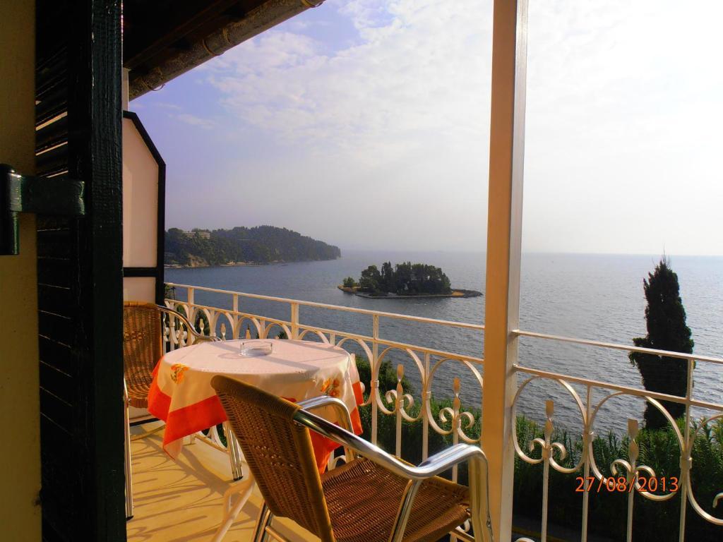 Panorama Apartment Perama (Corfu)